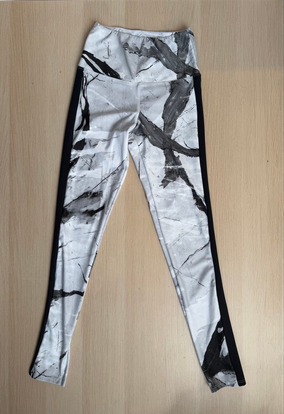 Strut This White Marble Workout Leggings - Size M - Mint
